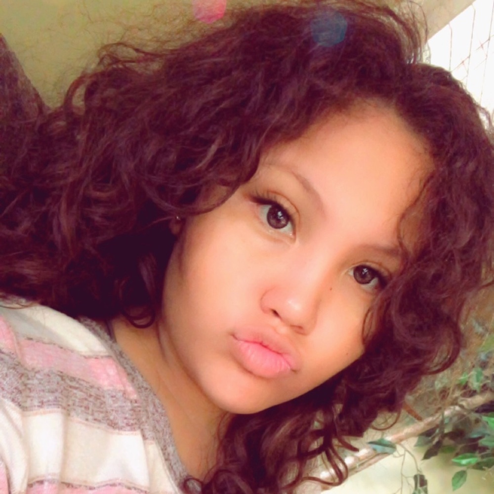 Meet your Posher, Marilyn